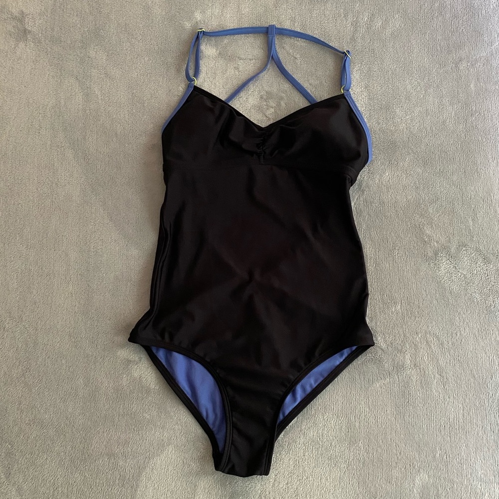 Junior’s Black Roxy One Piece Swimsuit Size Small